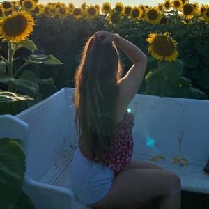 Meet your Posher, Brianna